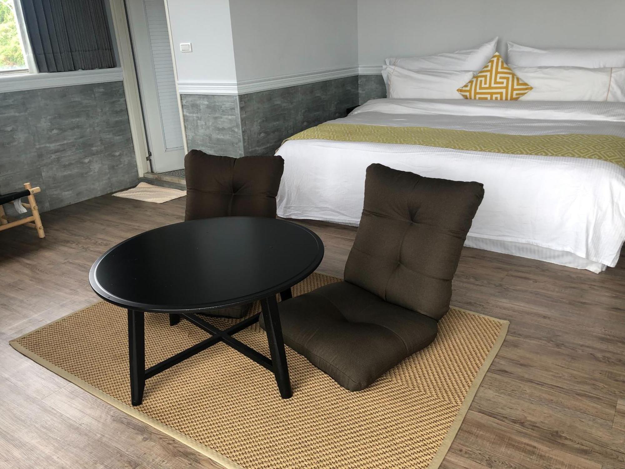 Chill Chill House Hotel Shimen Exterior photo